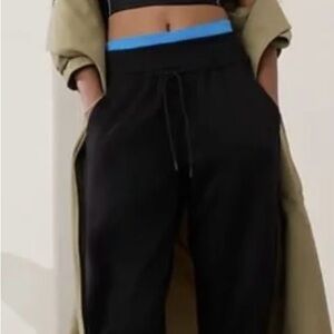 Black ATHLETA Women's Pants